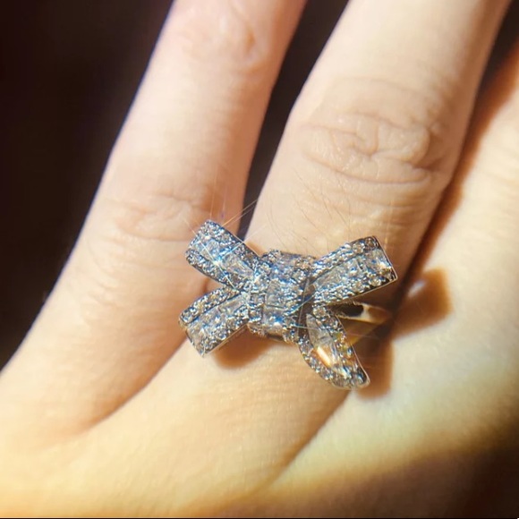 Sterling silver bow shiny ring - Picture 3 of 4
